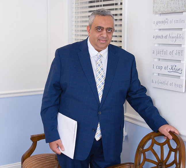 Goul H. Awad (�James�)